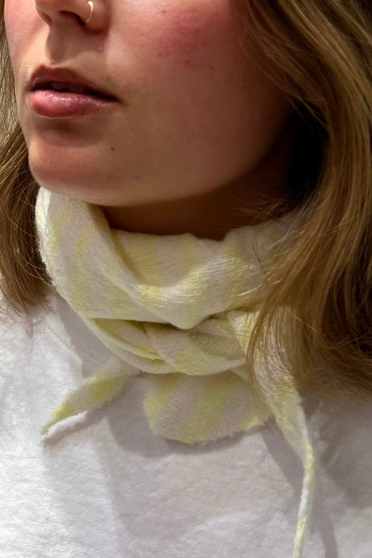 Mynte Striped Triangel Scarf -Yellow - Øst London