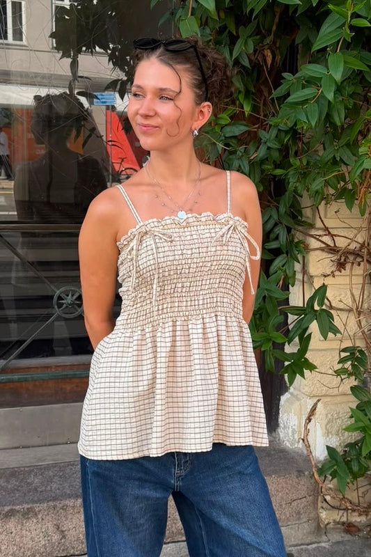 Leonora Smocked Strap Top -Cream - Øst London