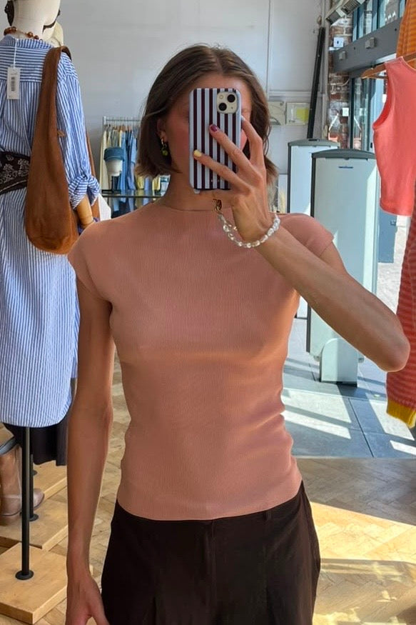 Søs Sleveless Top -Peach