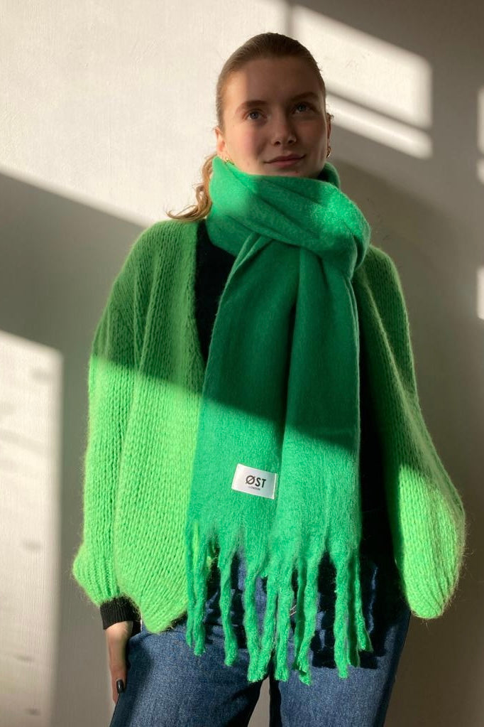 Oversized soft winter scarf Green